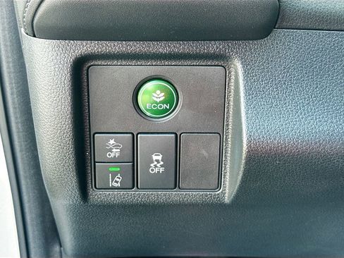 Used 2022 Honda HR-V EX image 10