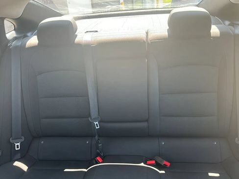 Used 2017 Chevrolet Malibu LS FWD image 13