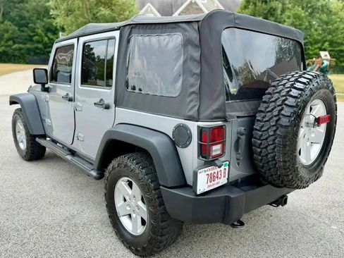 Used 2014 Jeep Wrangler Unlimited Sport w/ Quick Order Package 23S AWD/4WD image 5