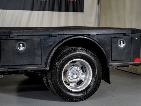 Used 2022 Ford F350 Lariat w/ Lariat Value Package AWD/4WD image 13