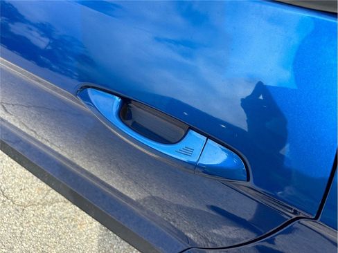 Used 2018 Ford Mustang GT image 17