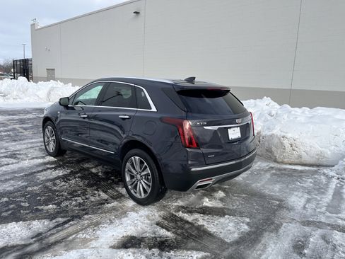 Used 2025 Cadillac XT5 Premium Luxury image 4