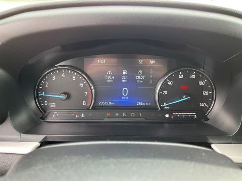 Used 2023 Ford Explorer XLT w/ Equipment Group 202A image 17