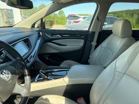 Used 2018 Buick Enclave Premium image 10
