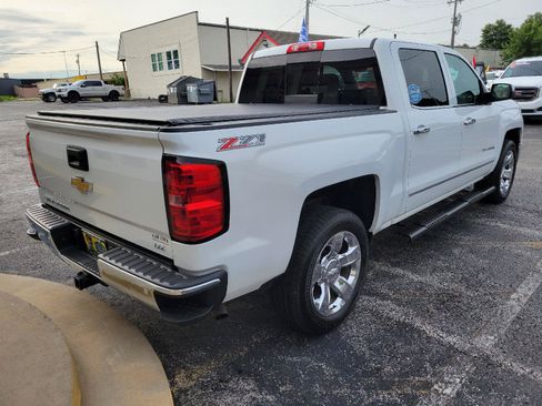 Used 2015 Chevrolet Silverado 1500 LTZ Z71 w/ LTZ Plus Package AWD/4WD image 26