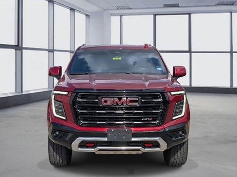Used 2025 GMC Yukon AT4 Ultimate image 2