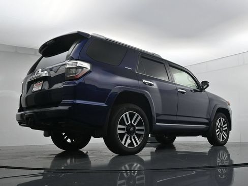 Used 2023 Toyota 4Runner Limited AWD/4WD image 37