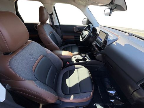 Used 2024 Ford Bronco Sport Outer Banks w/ Tech Package image 24