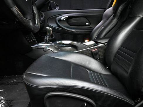 Used 2003 Porsche 911 GT2 RWD image 48
