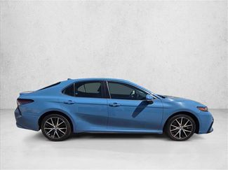 Used 2023 Toyota Camry SE w/ Blackout Package (TMS) video 4