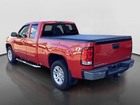 Used 2011 GMC Sierra 1500 SLT w/ SLT Convenience Package AWD/4WD image 7