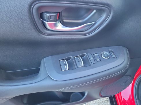 Used 2024 Honda HR-V EX-L image 21
