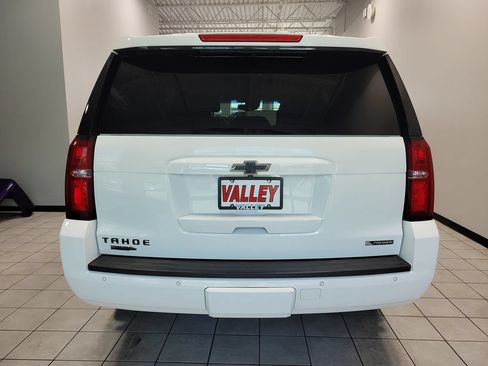 Used 2018 Chevrolet Tahoe Premier AWD/4WD image 9