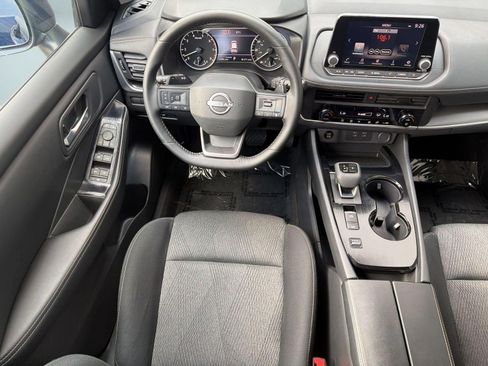 Used 2026 Nissan Rogue SV FWD image 28