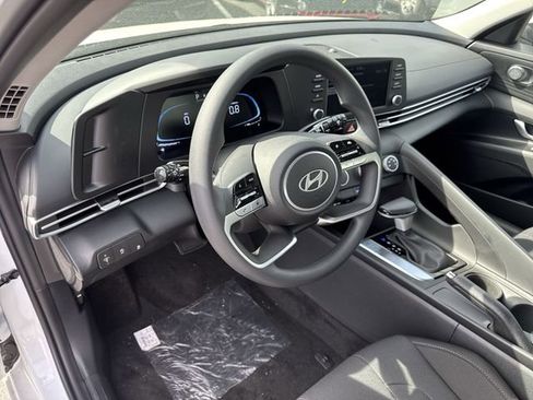 New 2026 Hyundai Elantra SE w/ Cargo Package FWD image 20