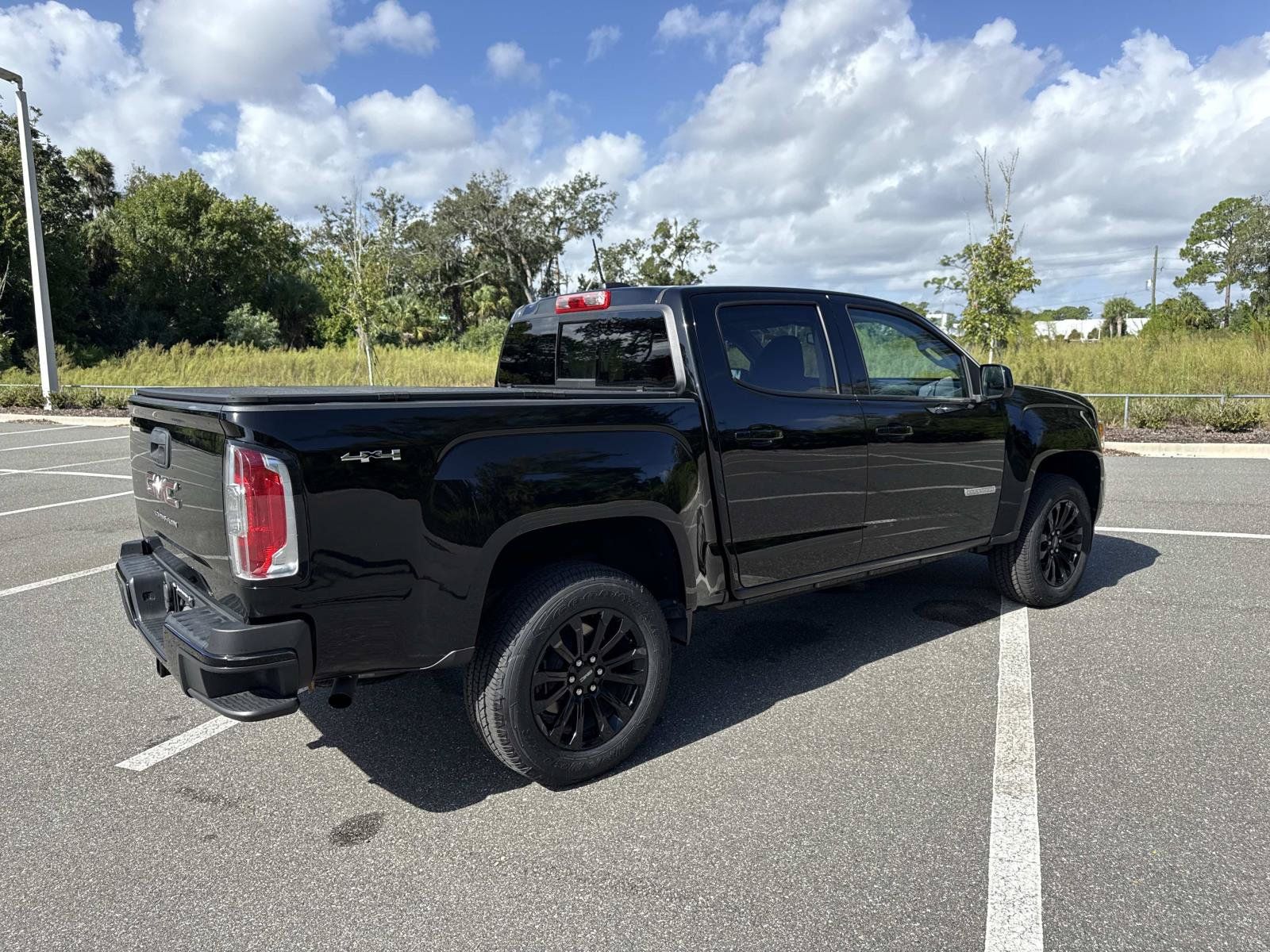 Used 2022 GMC Canyon Elevation w/ Trailering Package AWD/4WD image 3