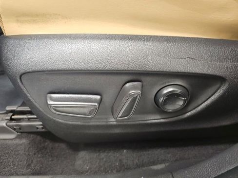 Certified 2023 Toyota RAV4 XLE Premium AWD/4WD image 17