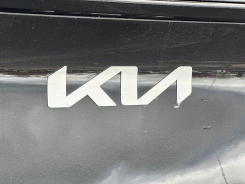 Certified 2025 Kia Sportage LX image 50