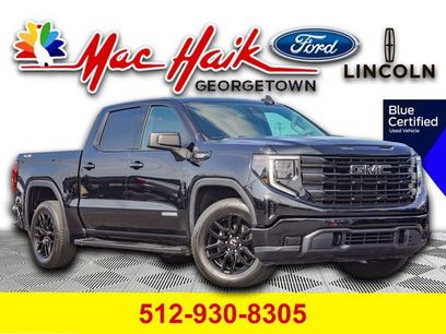 Used 2025 GMC Sierra 1500 Elevation w/ LPO, Elevation Black Package