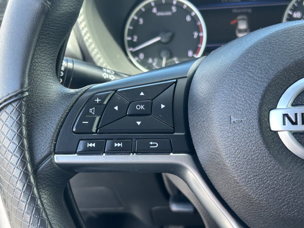 Used 2023 Nissan Sentra SV FWD image 20