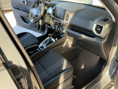 New 2026 Hyundai Venue SEL FWD image 14