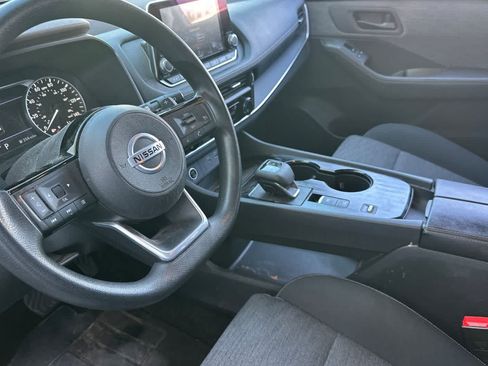 Used 2021 Nissan Rogue S FWD image 14