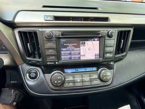 Used 2015 Toyota RAV4 Limited FWD image 8