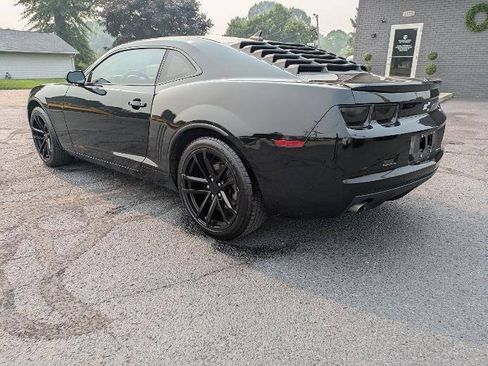 Used 2012 Chevrolet Camaro LT RWD image 3