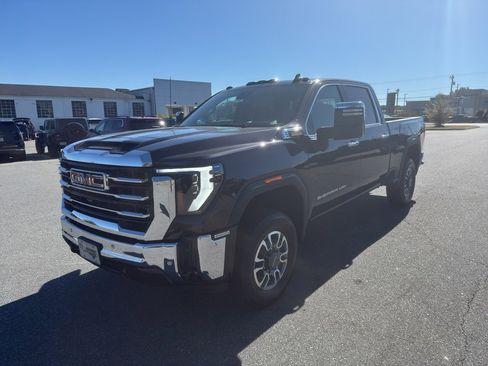 New 2026 GMC Sierra 2500 SLT w/ SLT Convenience Package image 2