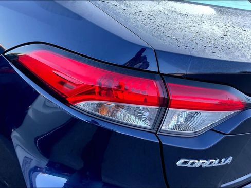 Used 2024 Toyota Corolla LE image 27