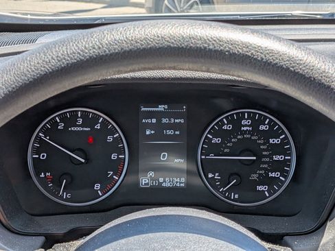 Used 2024 Subaru Crosstrek 2.0i Premium image 12