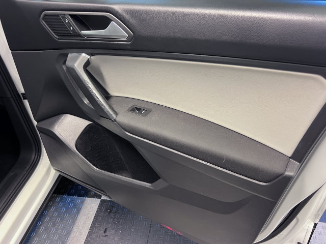 Used 2019 Volkswagen Tiguan S AWD/4WD image 11