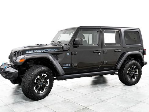 Used 2024 Jeep Wrangler Unlimited Rubicon 4xe AWD/4WD image 4
