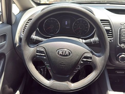 Used 2017 Kia Forte LX w/ LX Popular Package FWD image 27