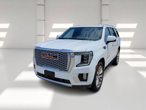 Used 2021 GMC Yukon Denali w/ Denali Premium Package image 1