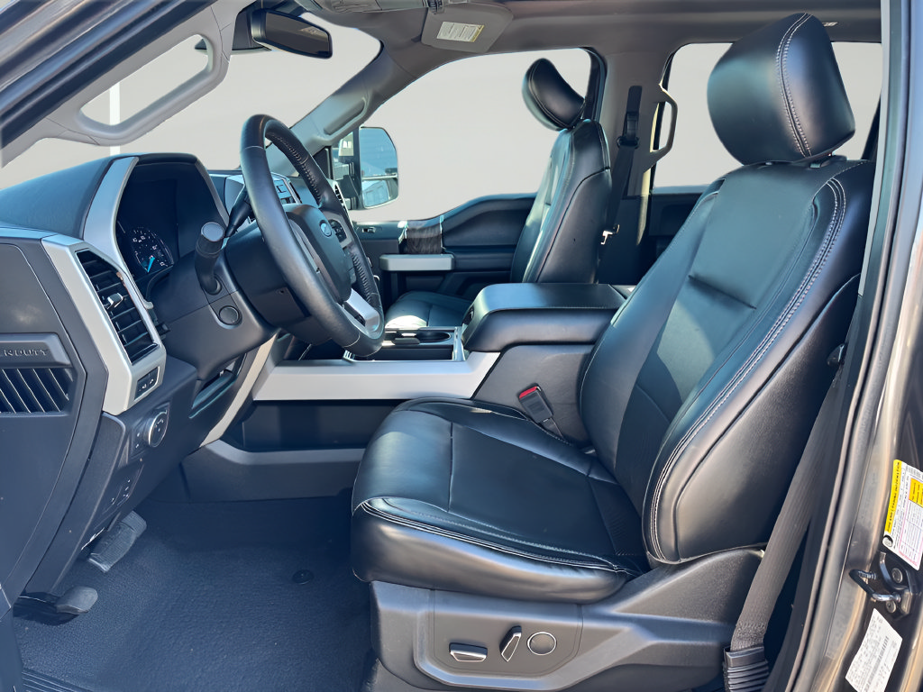 Used 2018 Ford F350 Lariat w/ Lariat Ultimate Package AWD/4WD image 11