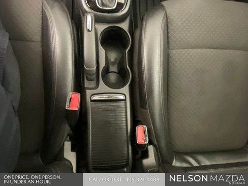 Used 2019 Buick Encore Sport Touring FWD image 43