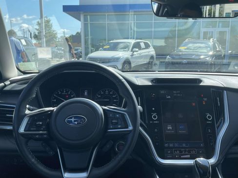 Used 2022 Subaru Outback Limited w/ Popular Package #2 AWD/4WD image 13