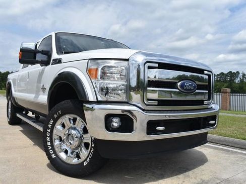 Used 2016 Ford F250 Lariat w/ Lariat Ultimate Package AWD/4WD image 1