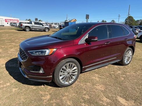 Used 2020 Ford Edge Titanium w/ Equipment Group 301A image 2