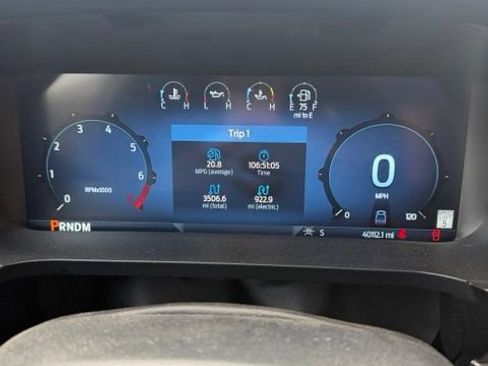 Used 2025 Ford F150 Lariat w/ Equipment Group 502A High AWD/4WD image 11