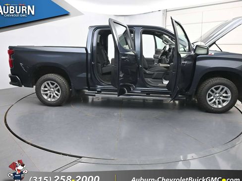 Used 2022 Chevrolet Silverado 1500 RST AWD/4WD image 42
