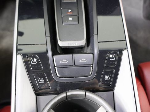 Certified 2021 Porsche 911 Targa 4S image 31