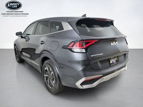 Used 2023 Kia Sportage LX FWD image 5
