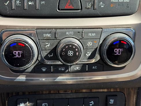 Used 2015 GMC Acadia Denali image 23