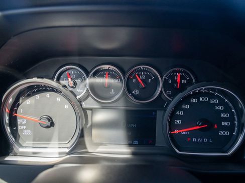 Used 2021 Chevrolet Silverado 1500 LT Trail Boss w/ Convenience Package II image 22