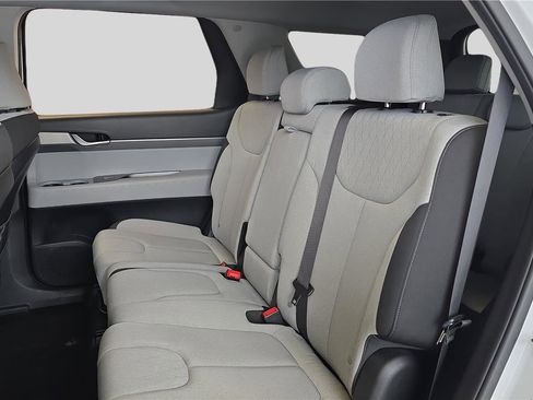 Used 2021 Hyundai Palisade SE image 15