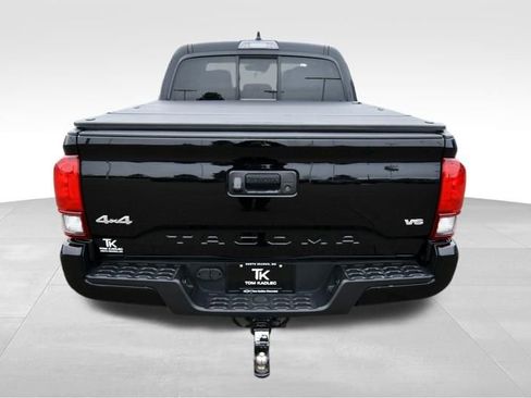 Used 2022 Toyota Tacoma SR AWD/4WD image 11