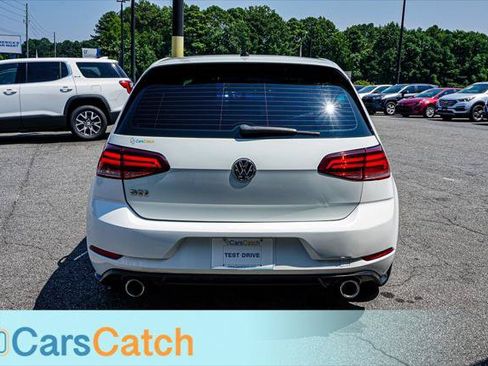 Used 2018 Volkswagen GTI S FWD image 13