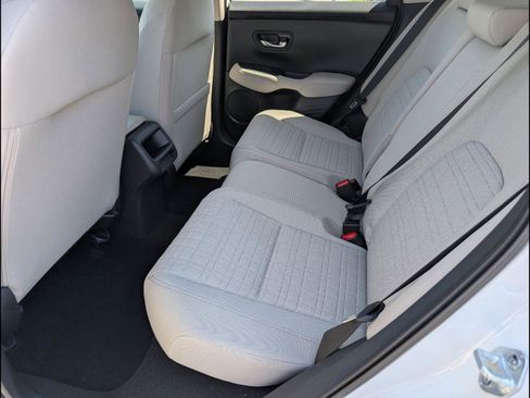 New 2026 Honda HR-V LX image 12